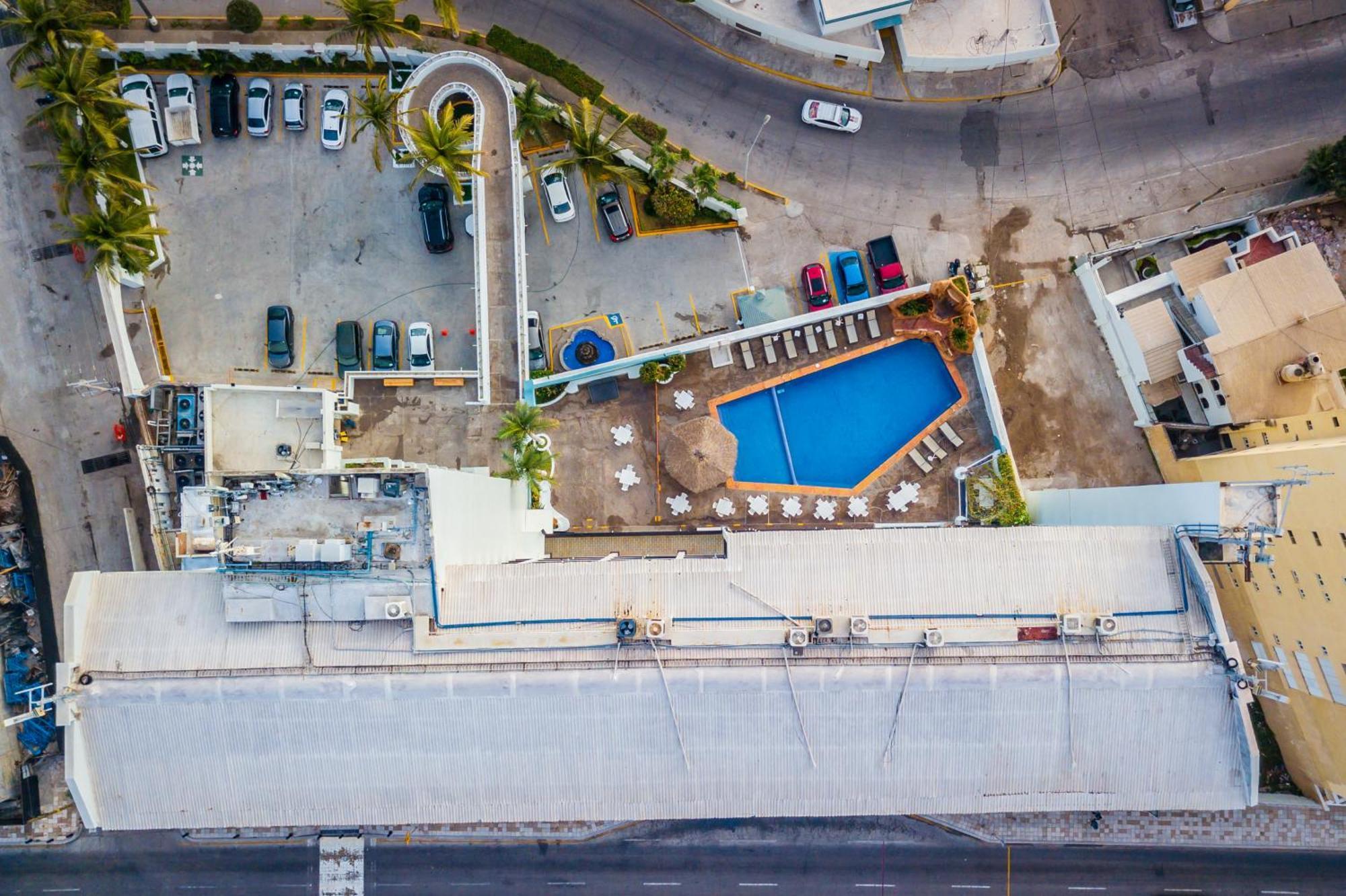 Hacienda Mazatlan Sea View Hotel Exterior photo