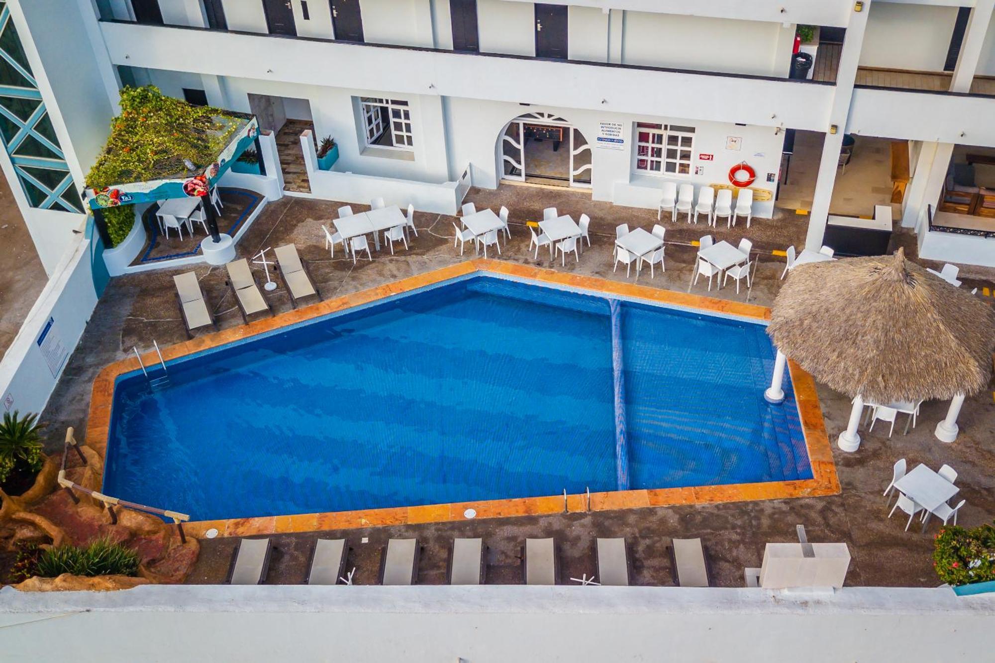 Hacienda Mazatlan Sea View Hotel Exterior photo